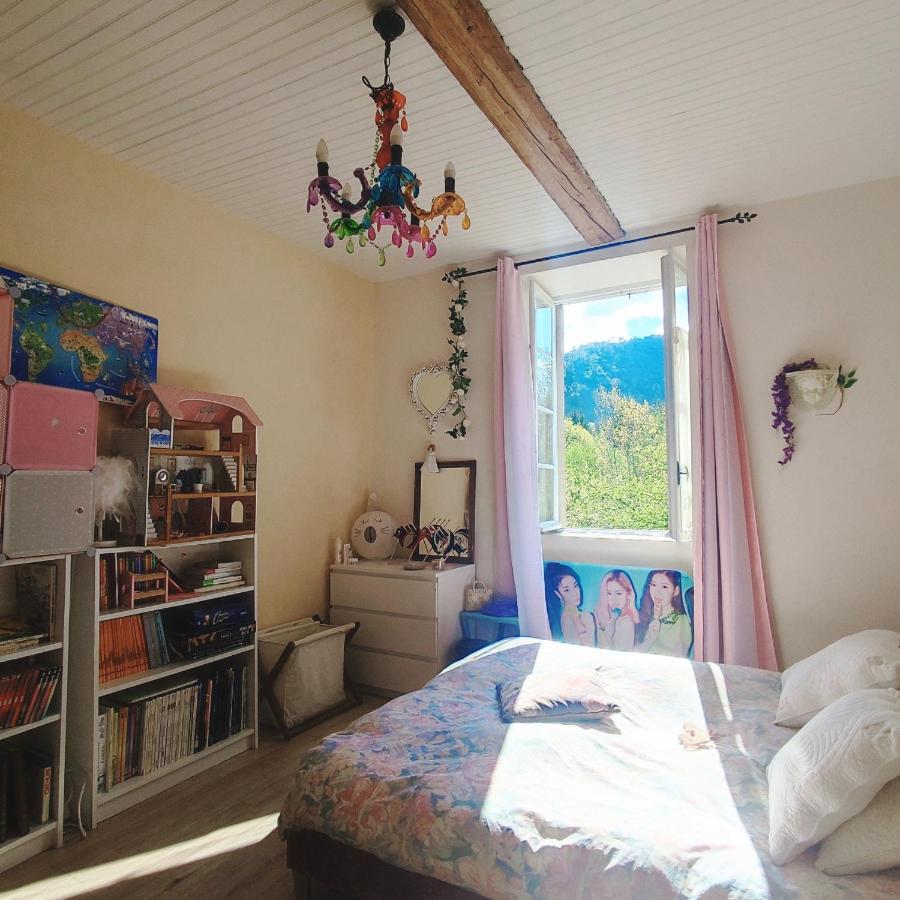 Chambres D'Hotes Dans Mas Avec Jardin En Bord De Riviere Saumane Zewnętrze zdjęcie