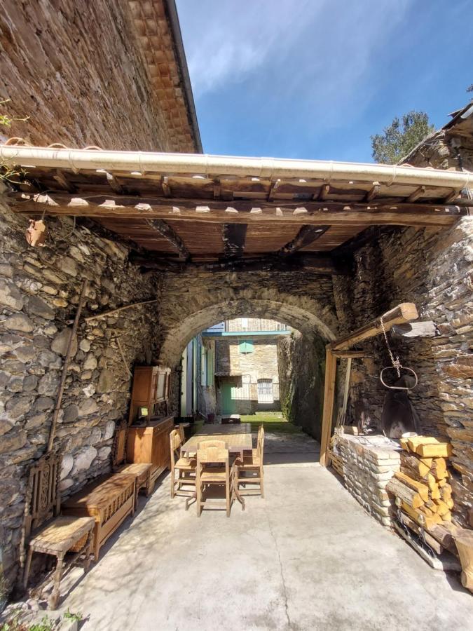 Chambres D'Hotes Dans Mas Avec Jardin En Bord De Riviere Saumane Zewnętrze zdjęcie
